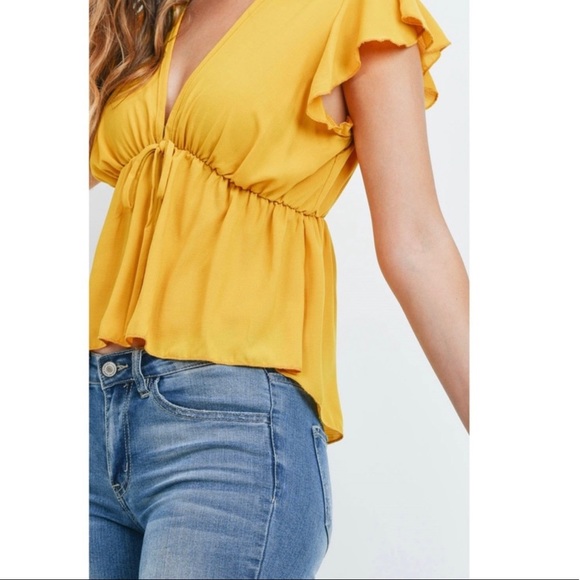 Flounce Short Sleeve Top - Picture 4 of 4